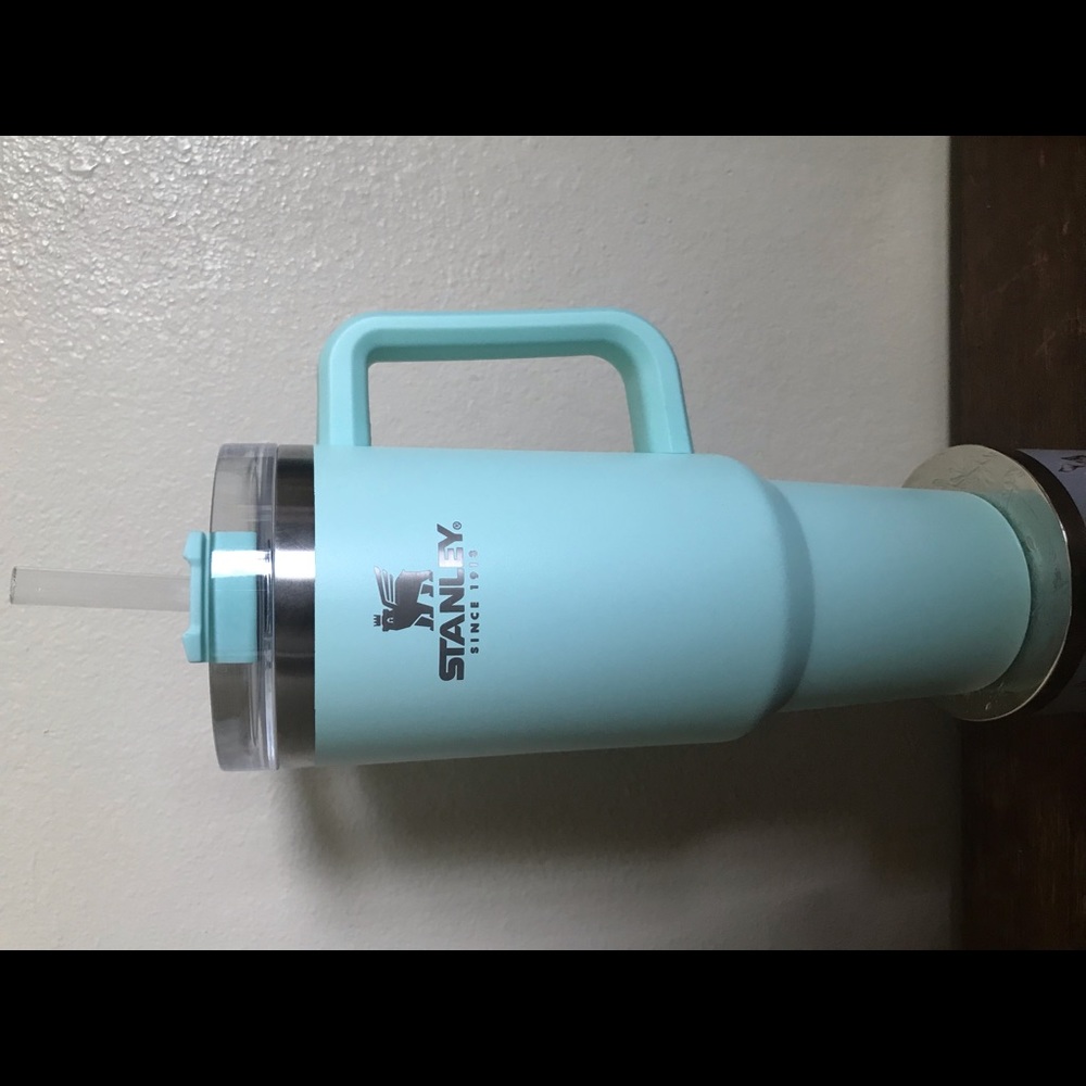 Stanley tumbler